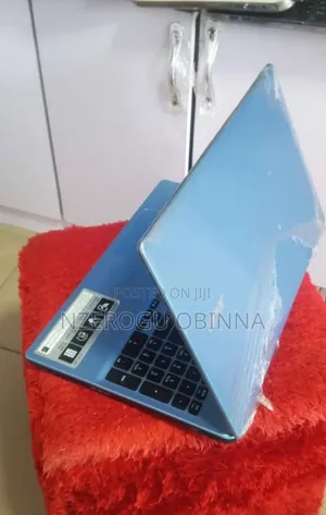 Laptop Acer Aspire E1-530 4GB Intel Core i3 HDD 320GB