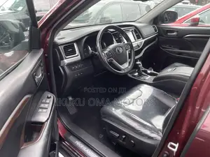Toyota Highlander Limited Platinum 4dr SUV AWD (3.5L 6cyl 6A) 2015