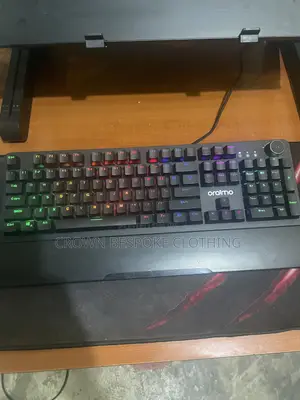 Oriamo Mechanical Keyboard