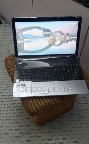 New Laptop Acer TravelMate P253 E 4GB Intel Core i5 HDD 500GB