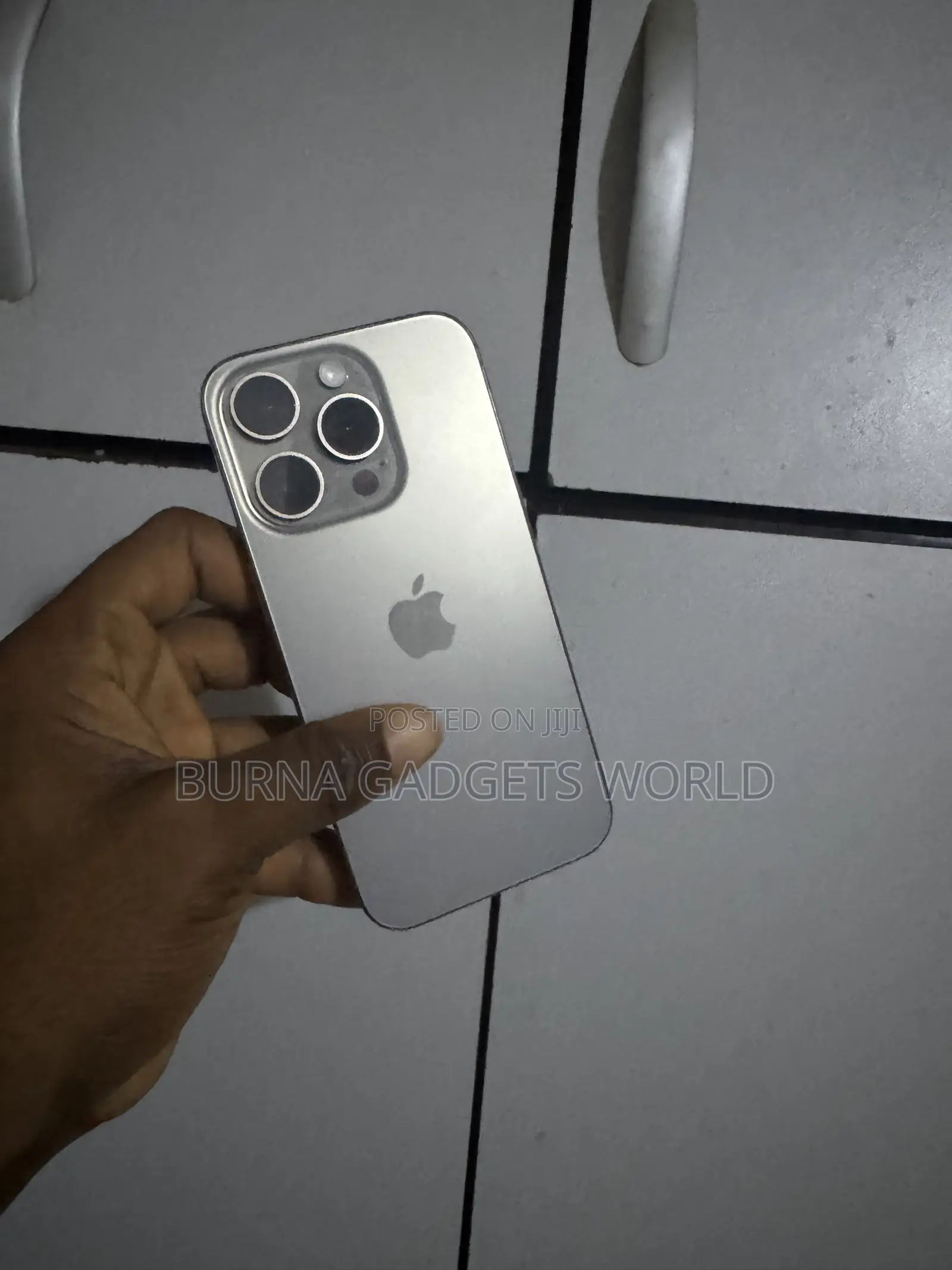 Apple iPhone 15 Pro 1 TB Silver