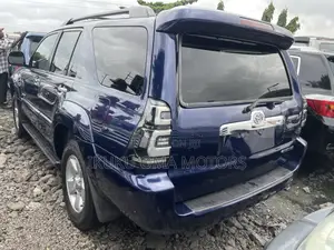 Toyota 4-Runner Limited 2008 Blue