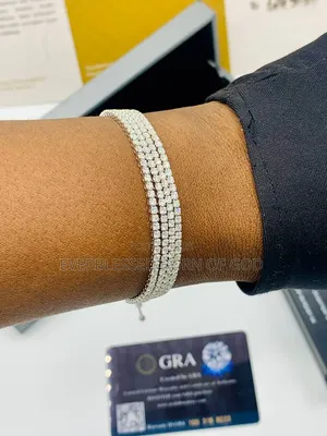 VVS Moissanite Diamond Adjustable Unisex Tennis in Store