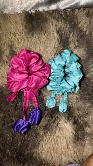 Lily Fancy Scrunches