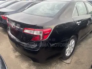 Toyota Camry LE 4dr Sedan (2.5L 4cyl 6A) 2012 Black