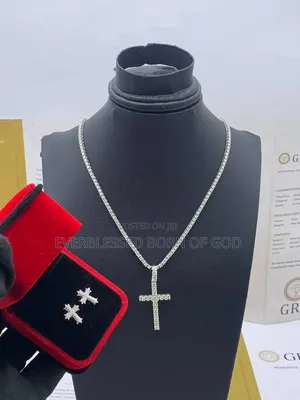 VVS Moissanite Diamond Cross Pendant on Tennis Necklaces and Earrings