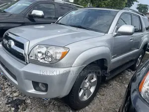 Toyota 4-Runner Limited 2008 Silver