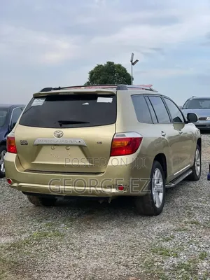 Toyota Highlander 2009 Gold