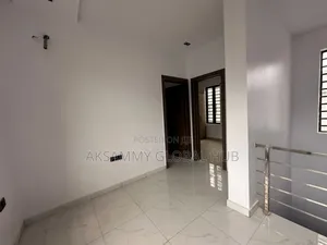 4bdrm Duplex in Ibadan Aerodrome Gra for sale