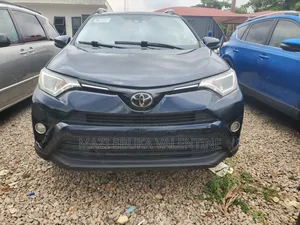 Toyota RAV4 2017 Black