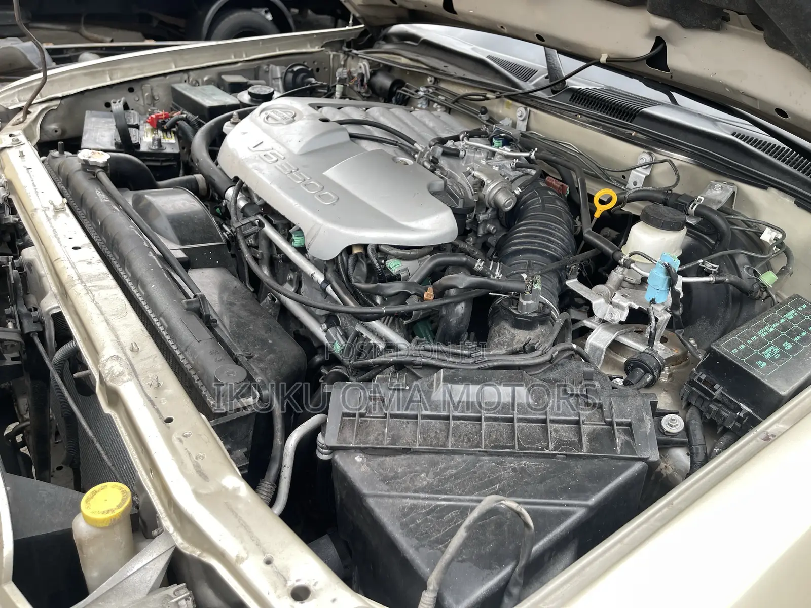 Nissan Pathfinder Automatic 2001 Gold