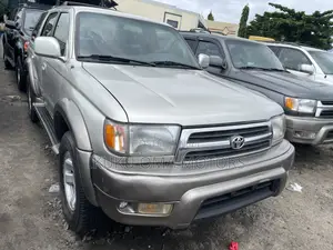 Toyota 4-Runner 2001 Silver