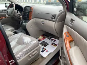 Toyota Sienna XLE Limited AWD 2006 Burgundy