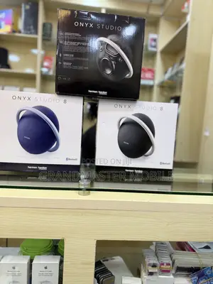 Brand New Onyx Studio 8