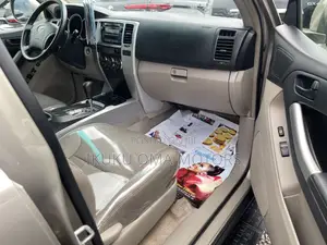 Toyota 4-Runner Limited V6 2007 Gold