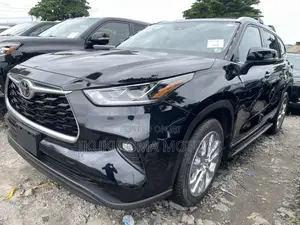 Toyota Highlander Limited 2021 Black
