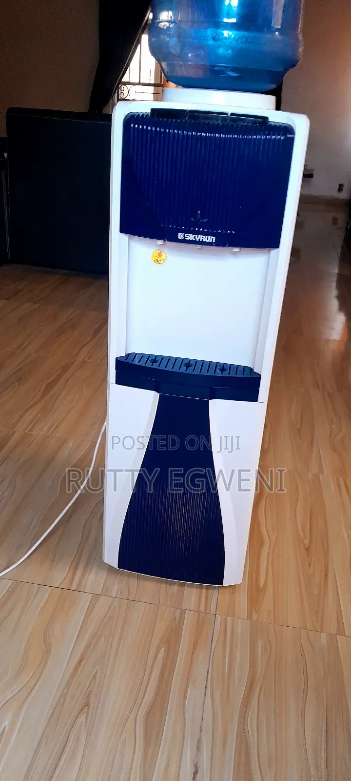 Water Dispenser