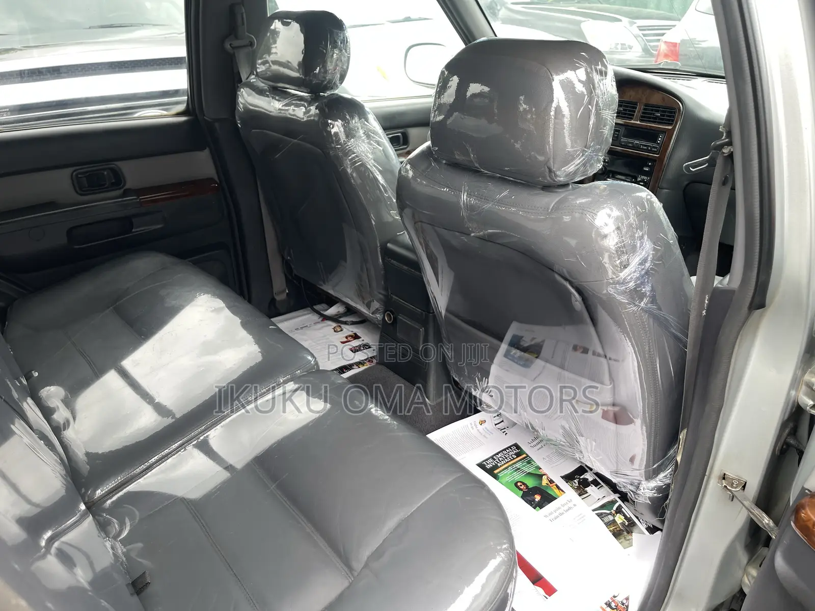Nissan Pathfinder Automatic 2000 Silver