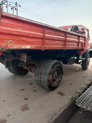 Tipper Truck