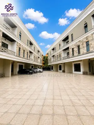4bdrm Duplex in Parkview for sale