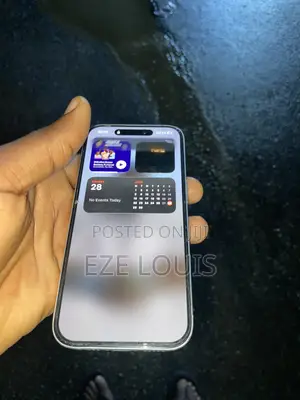 Apple iPhone 16 256 GB Silver