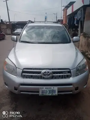 Toyota RAV4 2.5 4x4 2011