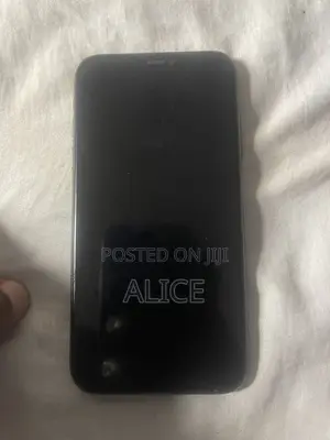 Apple iPhone 11 64 GB Black