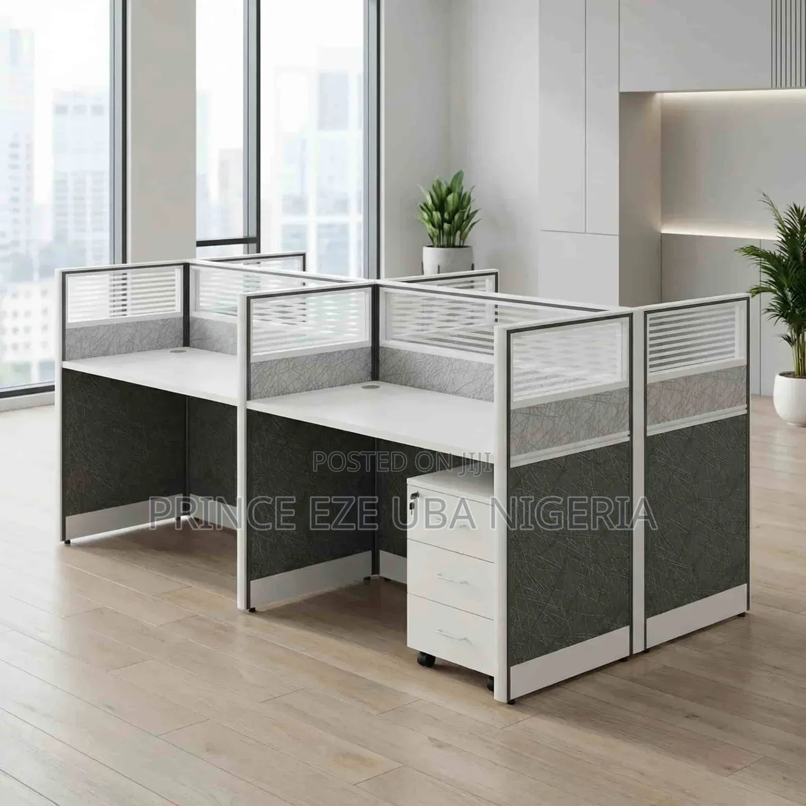 Workstation by 4 Seaters