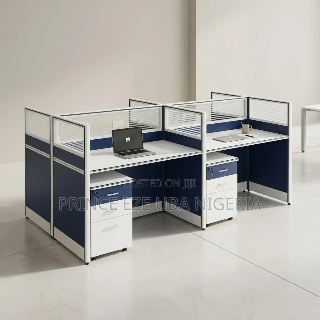Workstation by 4 Seaters