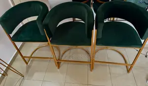 Studio Chair