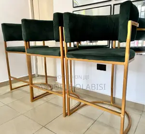 Studio Chair