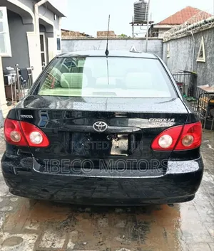 Toyota Corolla LE 2005 Black