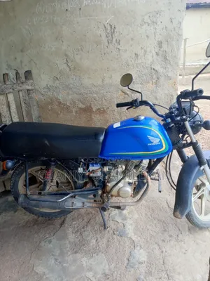 Honda CB 2020 Blue