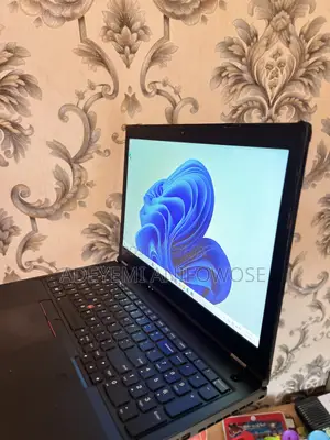Laptop Lenovo ThinkPad P52 16GB Intel Core i7 SSD 128GB