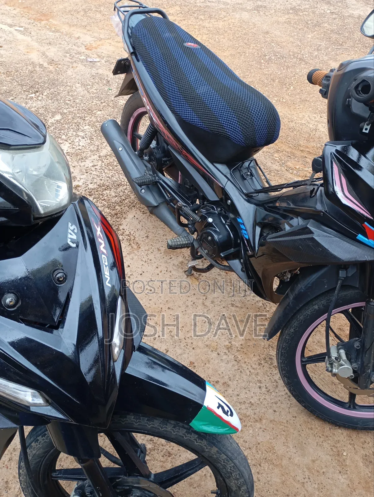 TVS Neo NX 2025 Black