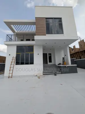 4 Bedroom Duplex for Sale