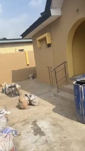 2bdrm Bungalow in Abule Egba for sale