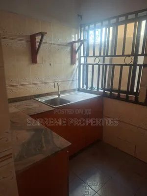 2bdrm Bungalow in Kolapo Ishola Gra, Ibadan for rent