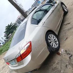 Honda Accord EX-L V-6 4dr Sedan FWD (3.5L 6cyl 6A) 2013 Gold