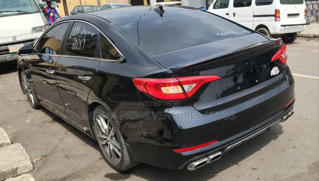 Hyundai Sonata 2015 Black