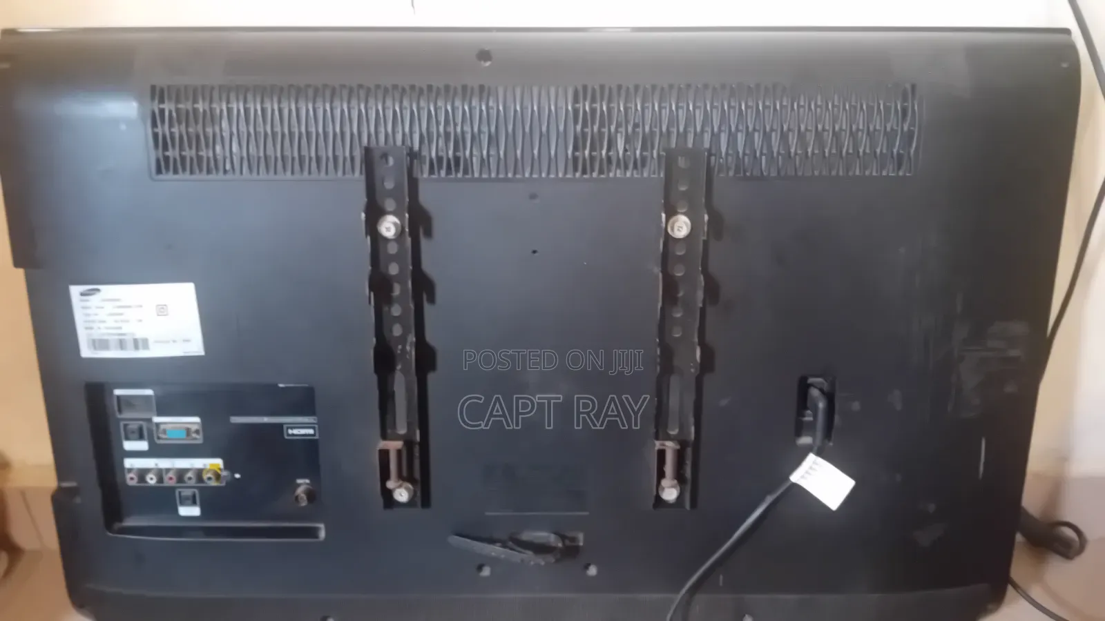Samsung 32" Flat Soft Touch Button