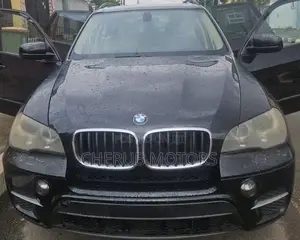 BMW X5 xDrive35i Premium AWD (3.0L 6cyl 8A) 2012 Black