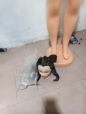 Mannequin Body and Mannequin Head With Hair for Sell