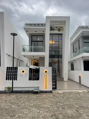 5bdrm Duplex in Orchid, Lekki for sale