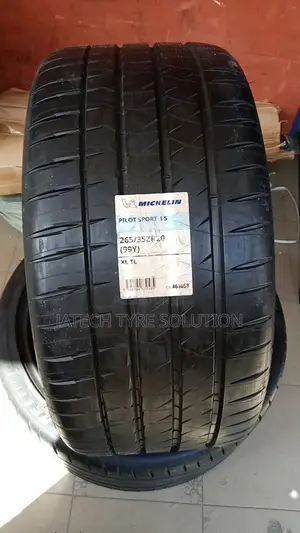 265/35/20 Michelin Pilot Sport Tyre