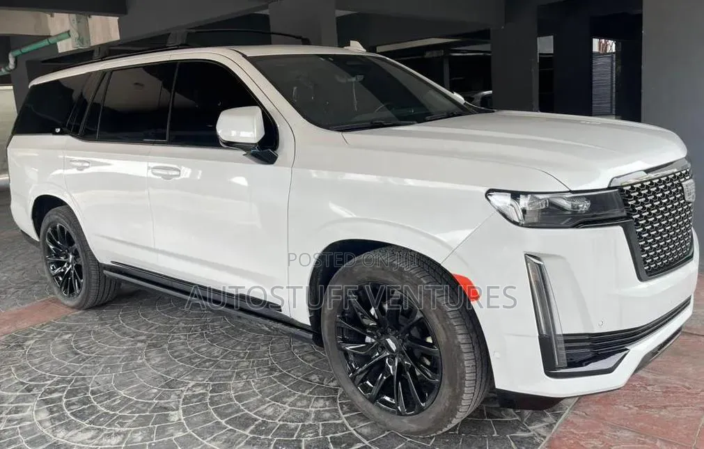 Cadillac Escalade ESV 2024 White