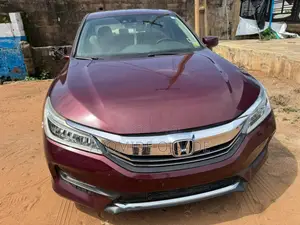 Honda Accord 2017 Maroon