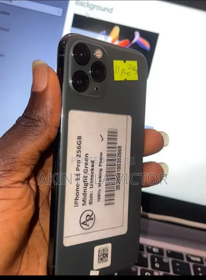 New Apple iPhone 11 Pro 256 GB Bronze