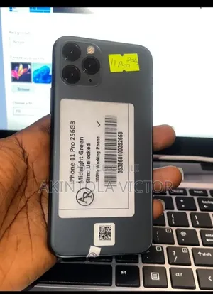 New Apple iPhone 11 Pro 256 GB Bronze