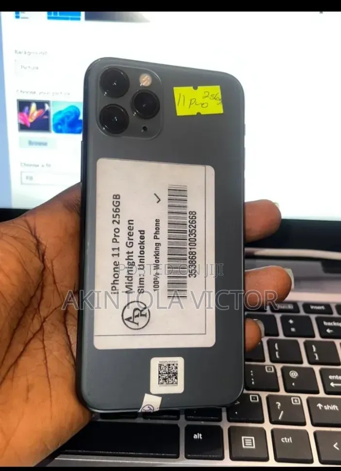 New Apple iPhone 11 Pro 256 GB Bronze